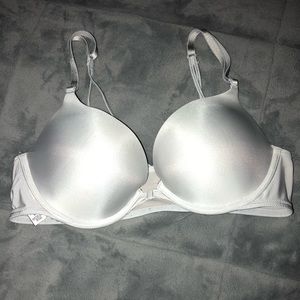 Victoria’s Secret Bra!